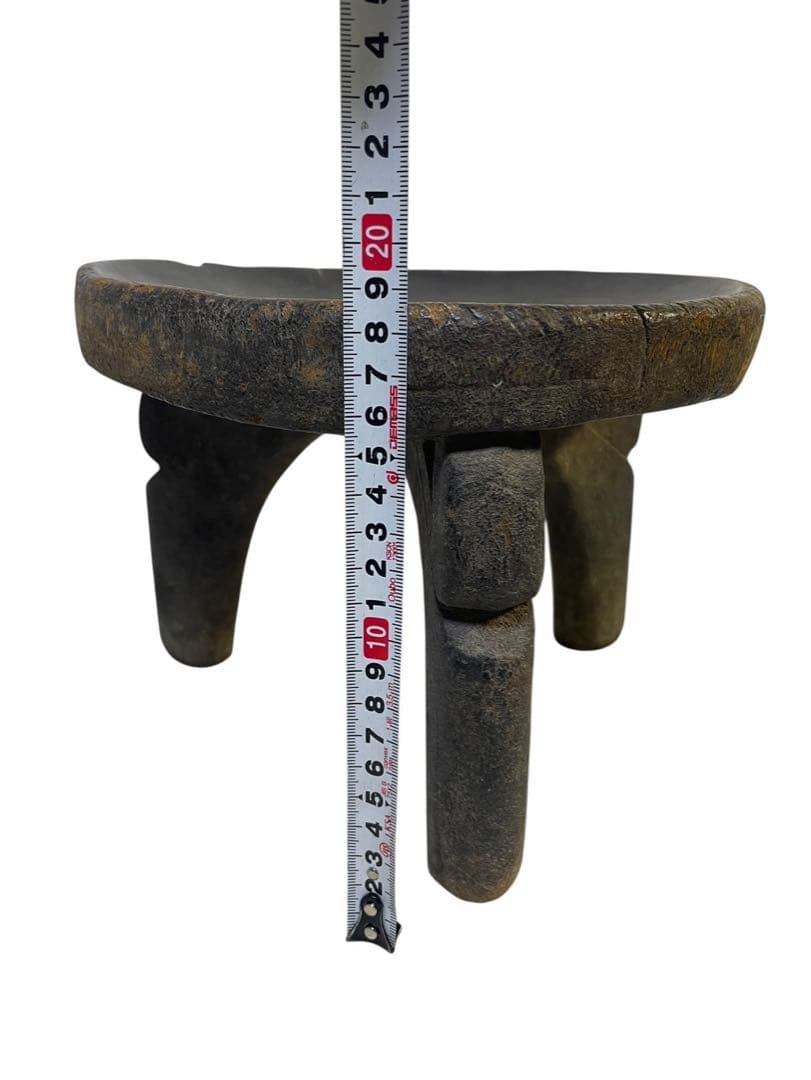 アフリカンスツール 手彫り 椅子 アンティーク　木製 丸型スツール