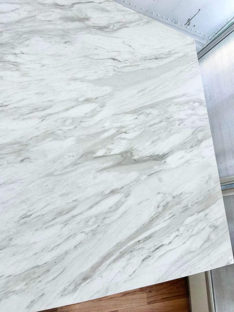 650 Why’d様ダイニングテーブル モダンデザイン シルバー