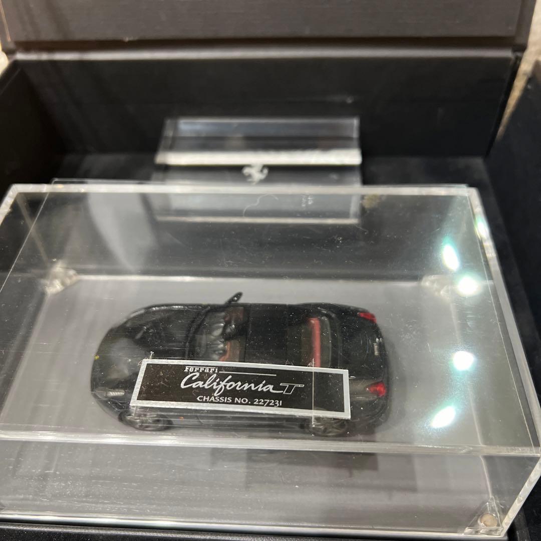 Ferrari California T 限定ミニカー シャシー227231
