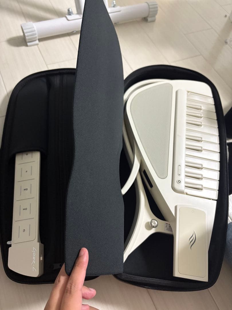 Enya エンヤ Cyber-G スマートエレキギター キーボードモデル 白