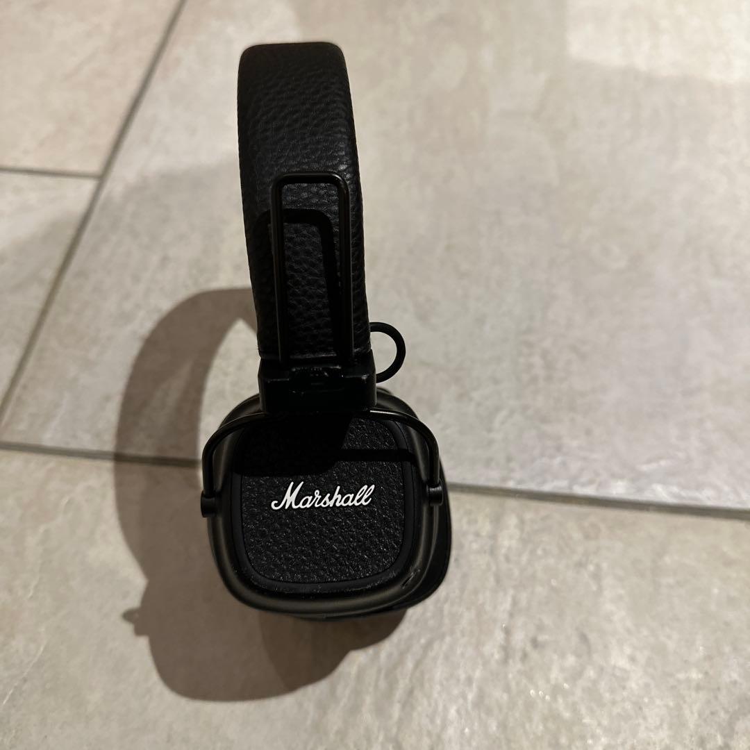 Marshall ワイヤレスオンイヤーヘッドホン Major V