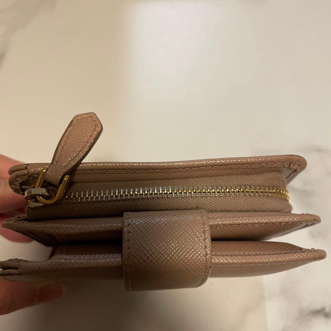 プラダ PRADA 二つ折り財布 サフィアーノレザー財布