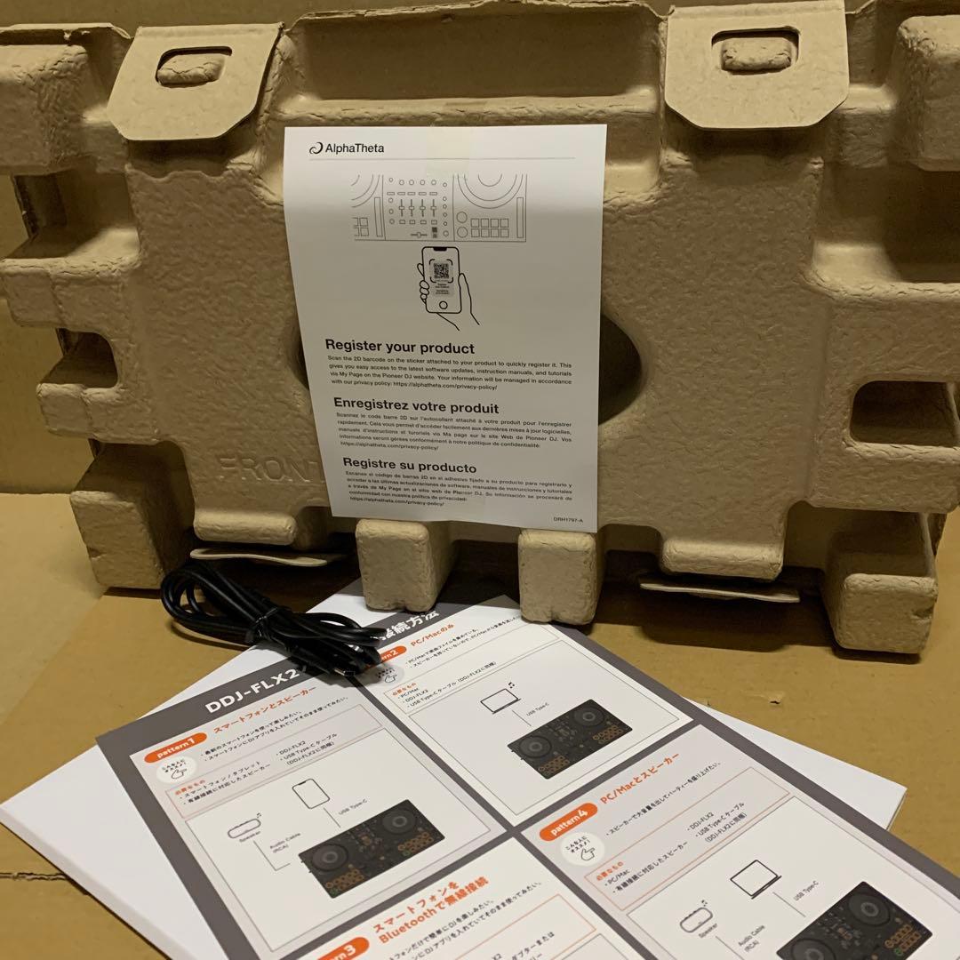 新品　AlphaThetaコンパクト DJコントローラー DDJ-FLX2