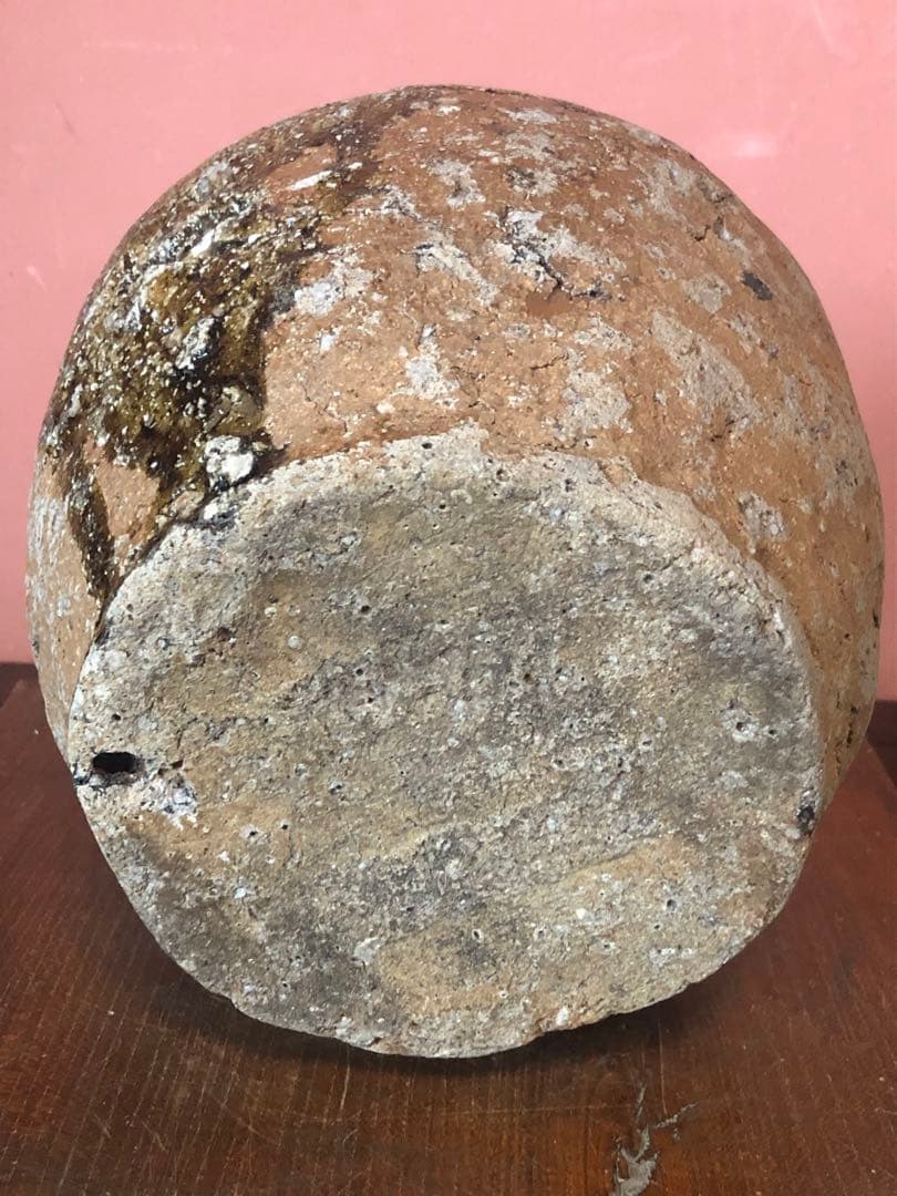 存在感抜群の古信楽桧垣文蹲壷、花生桐箱入