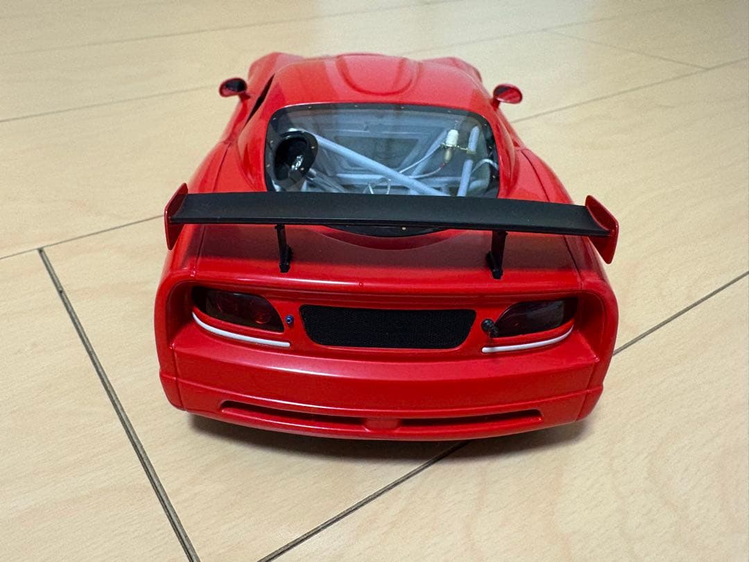 美品　1/18 オートアート ダッジ バイパー コンペティションプレーンボディ