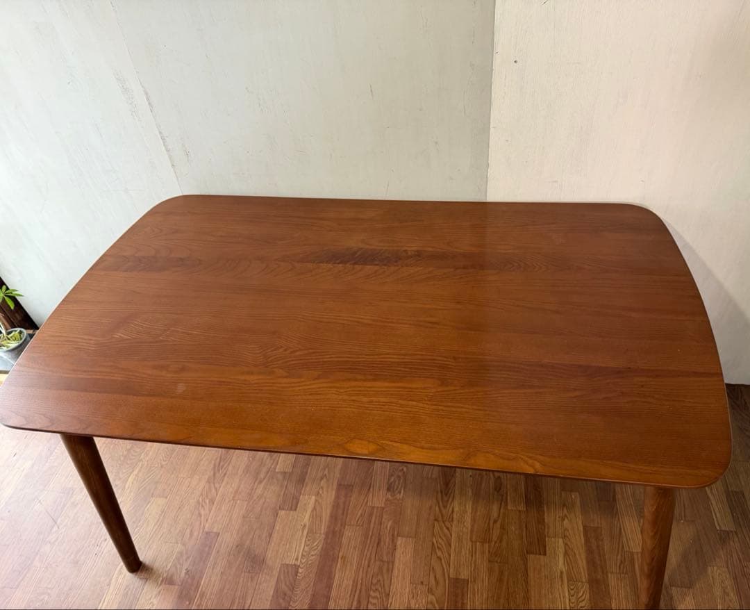 ダイニングテーブル Dining Table