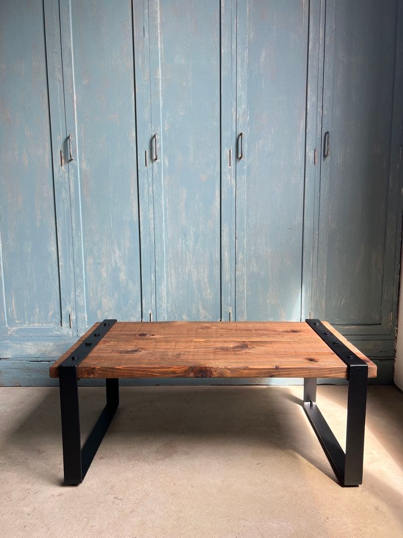 アイアンテーブル　ローテーブル　アイアン家具