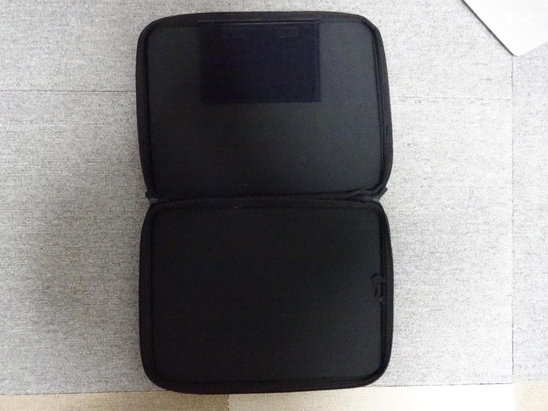 I-O DATA　モバイルディスプレイ　スタンド付き