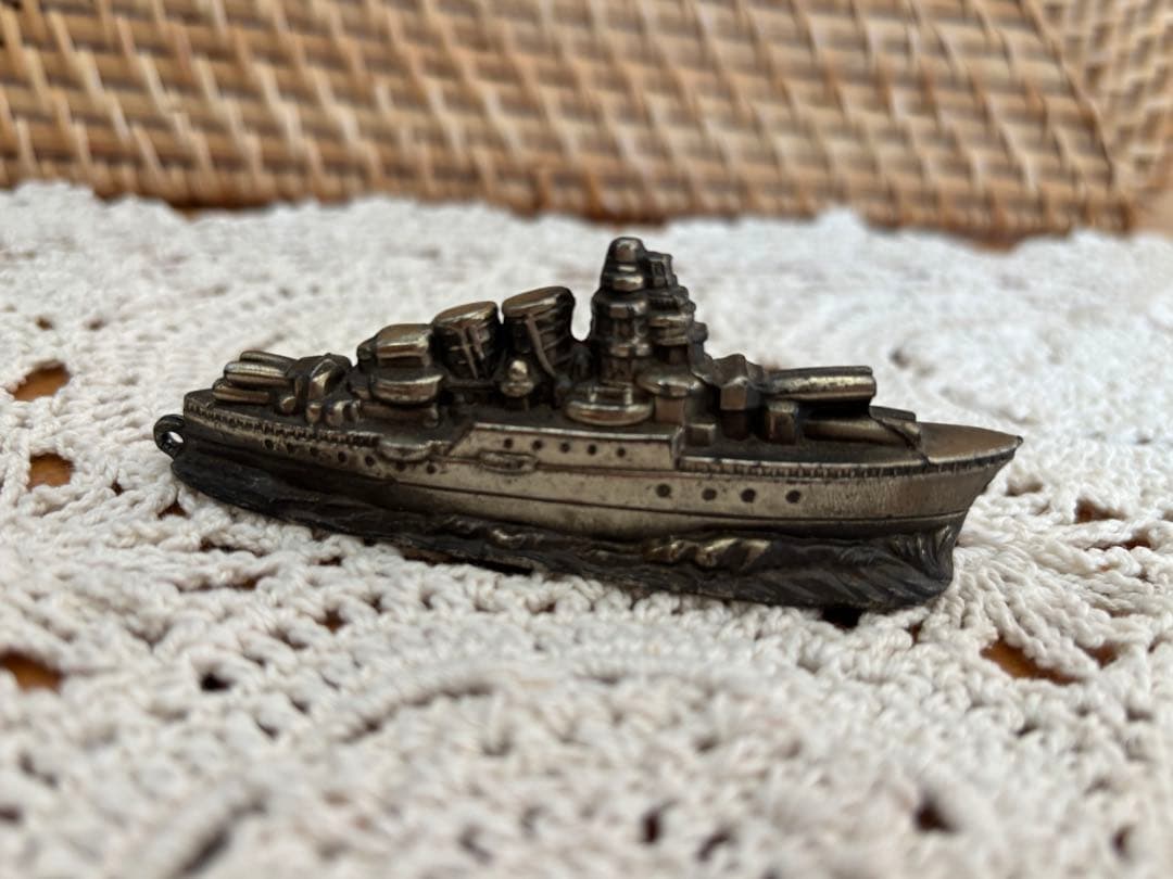 希少 戦前 グリコ おまけ 軍艦文鎮　特製懸賞品 レア (写真追加確認)