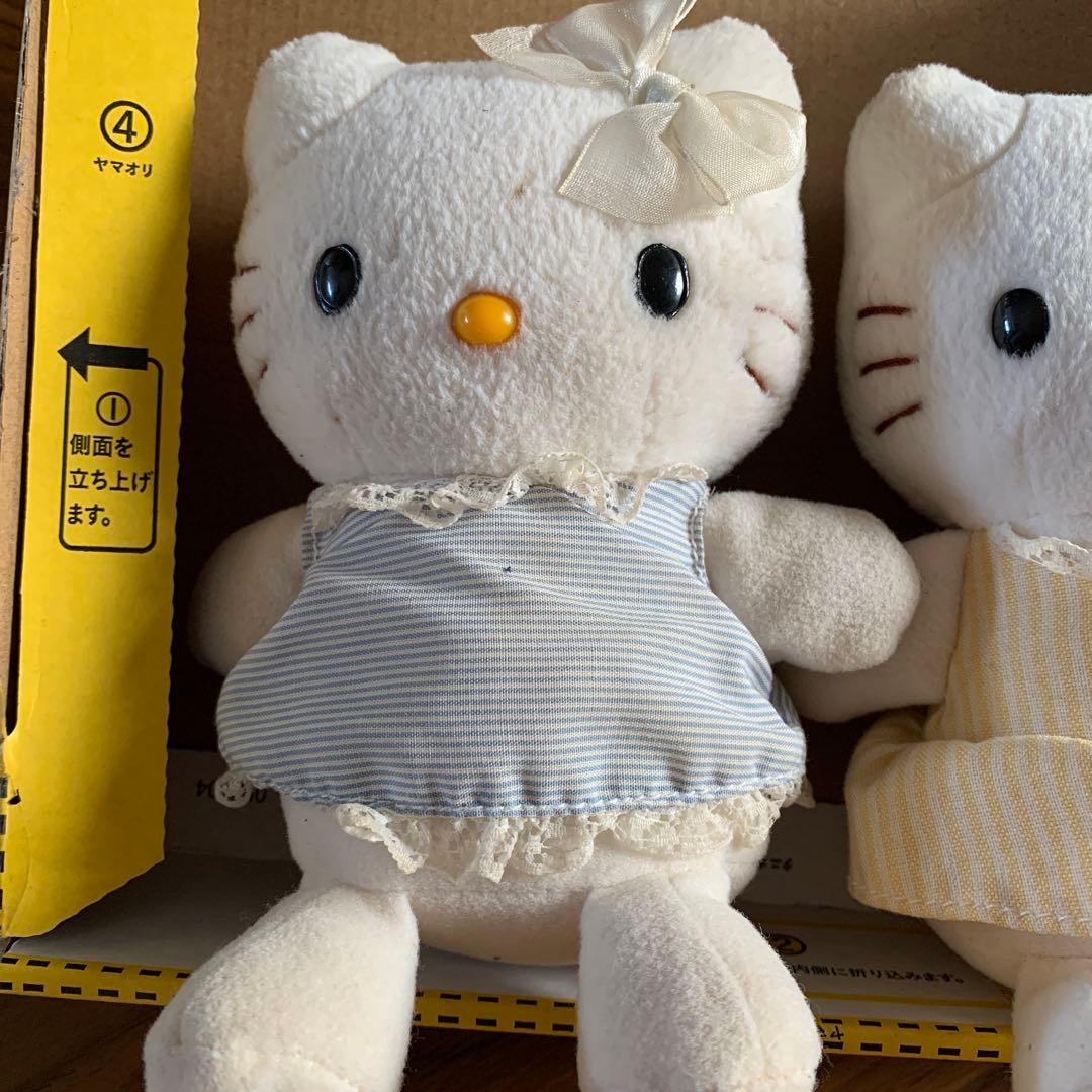 ハローキティ　ぬいぐるみ　２個セット