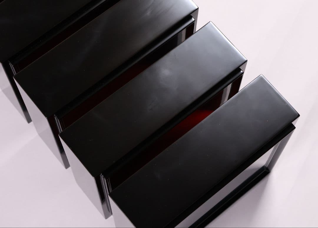 【MB33】輪島塗 宗水堂 木瓜家紋 蓋三枚 五段重 7.5寸重箱 黒内朱 木製