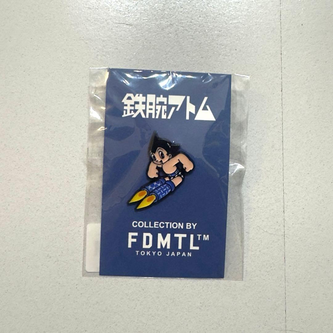 パソナ×アトム ピンバッジ 大阪関西万博限定