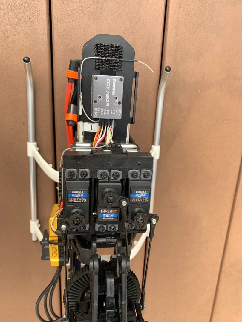 ヒロボー製　シャトル　電動コンバージョンFutaba T12K