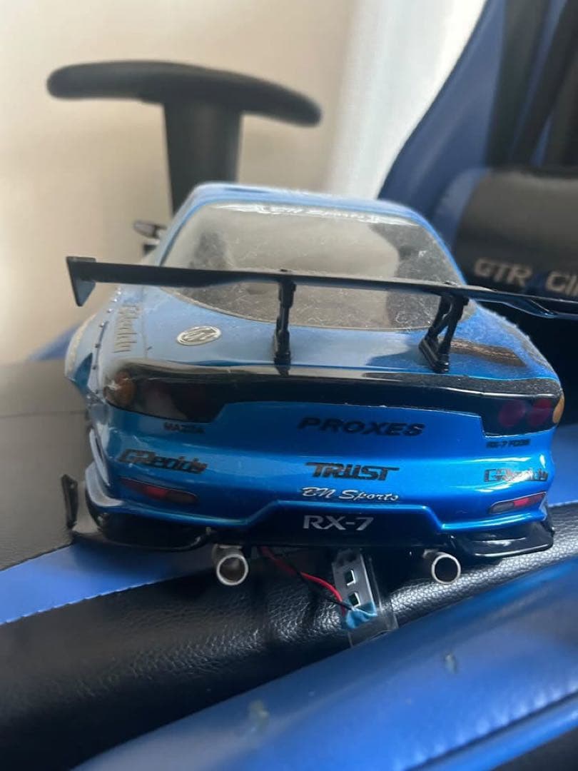 TRUST RX-7 ラジコン　ボディ