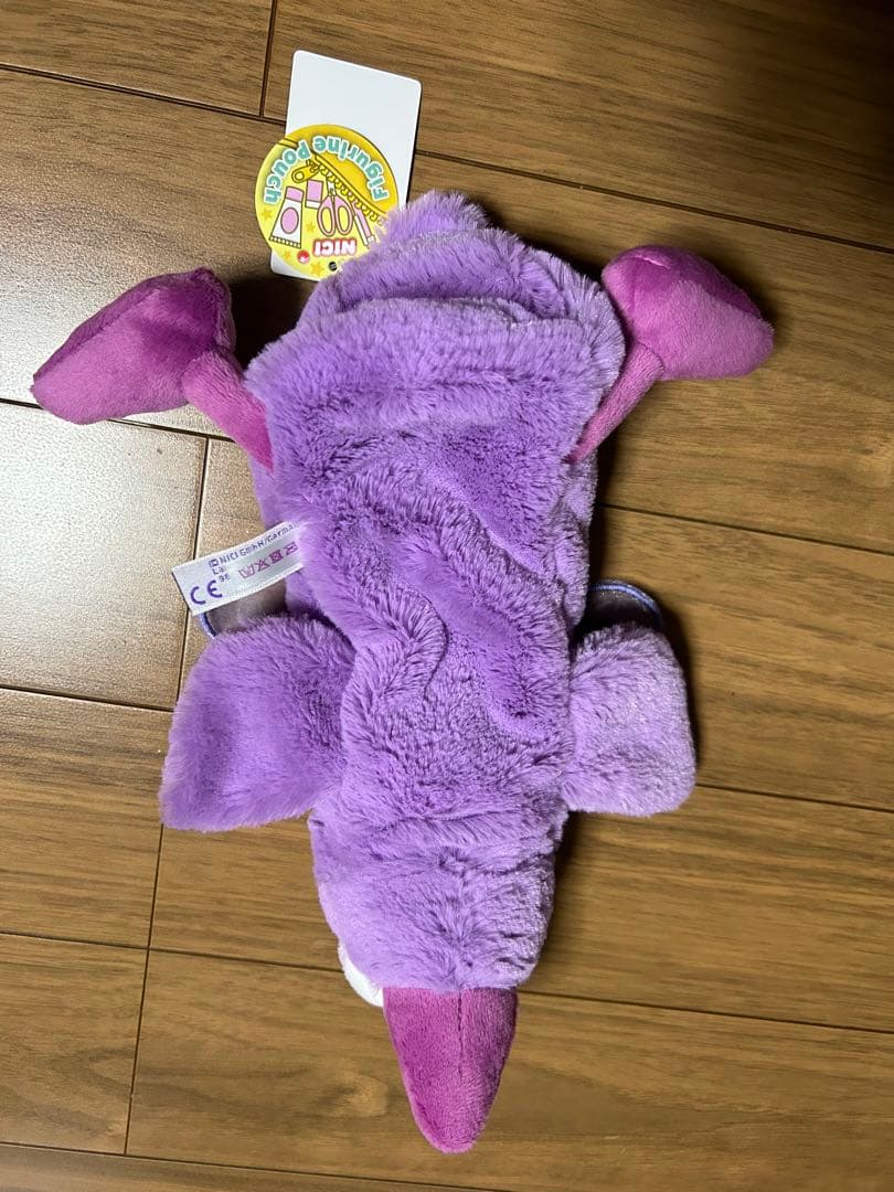 plaza限定　ニキ　ハチドリ　ペンケース