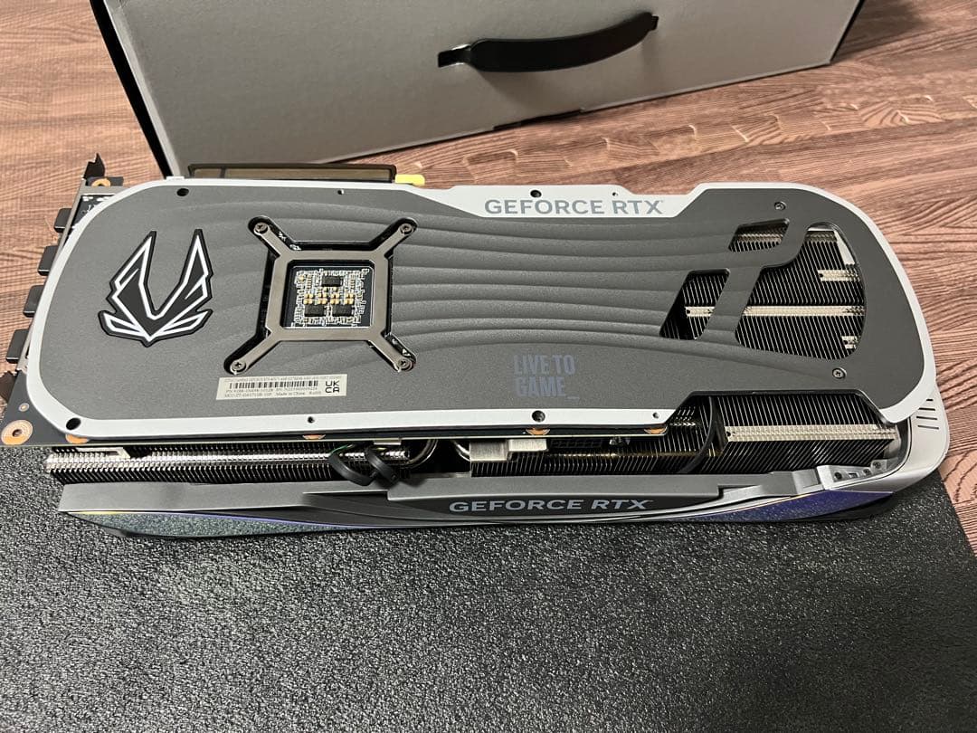 グラフィックボード・グラボ・ビデオカード ZOTAC GAMING GeForce RTX 4070 Ti