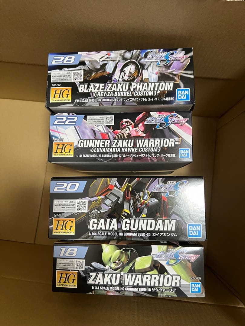 新品未組立　ガイア　ザク　ブレイズザクファントム　ガナーザクウォーリア　ガンダム