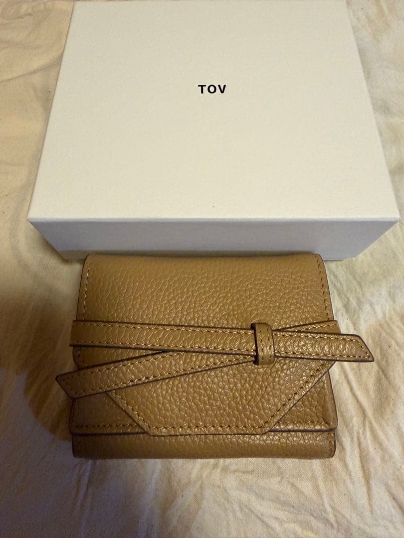 新品、未使用 TOV MINI WALLET ブラウン