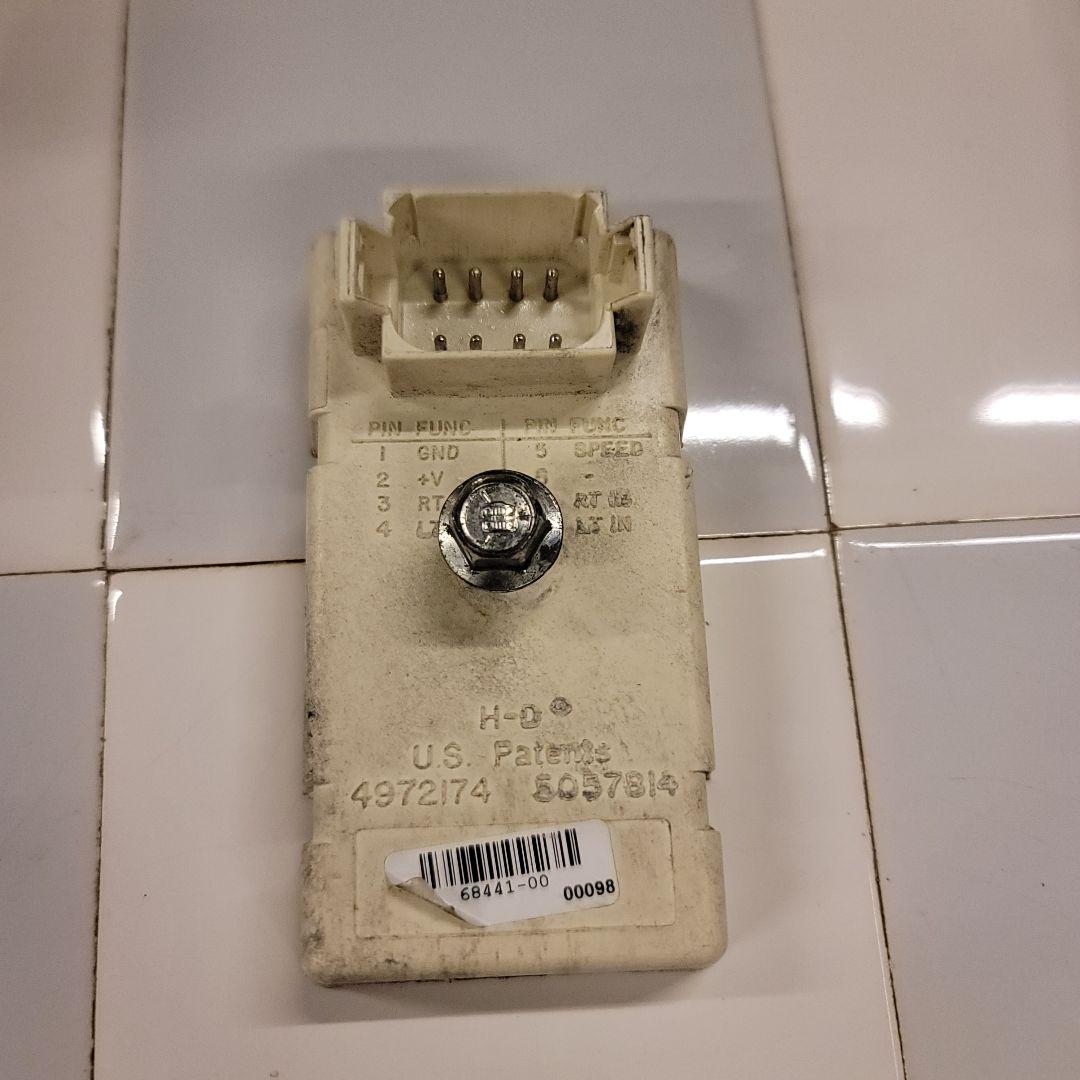 2000年FXDL ウインカーモジュール　68441-00