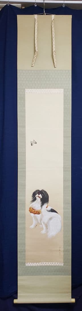 【蝶と狆図】清春 2560 チン 犬　掛け軸　肉筆