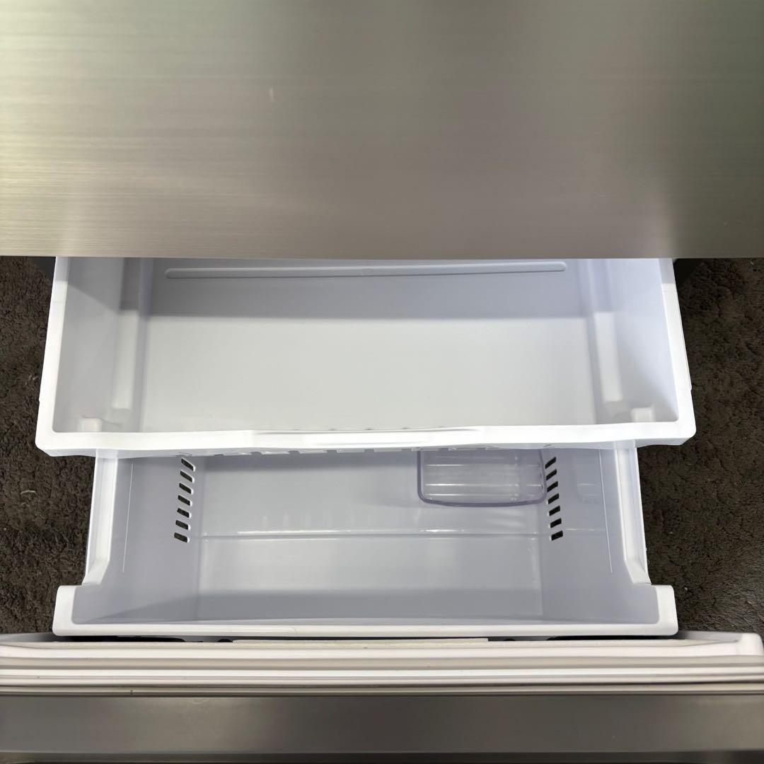 493⭕️冷蔵庫　日立　大型　250ℓ　右開　設置無料　安い　綺麗　メタリック