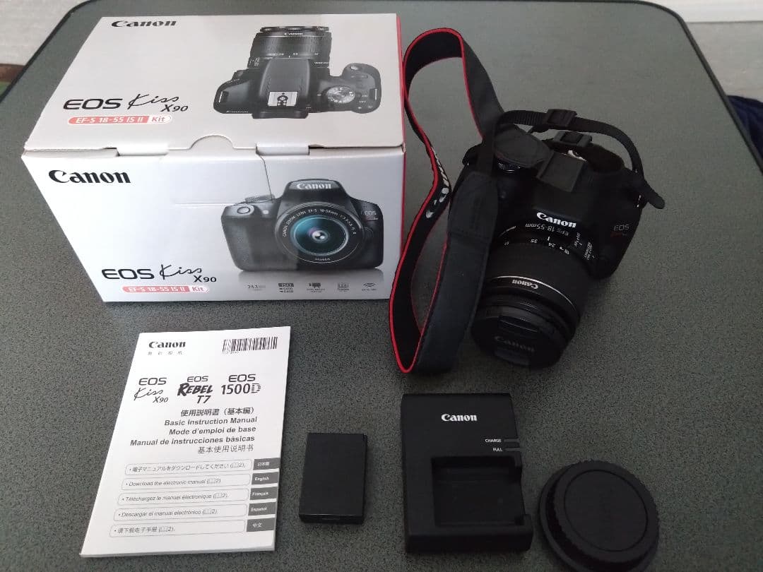 最終値下げ　Canon EOS Kiss X90 標準ズームキット