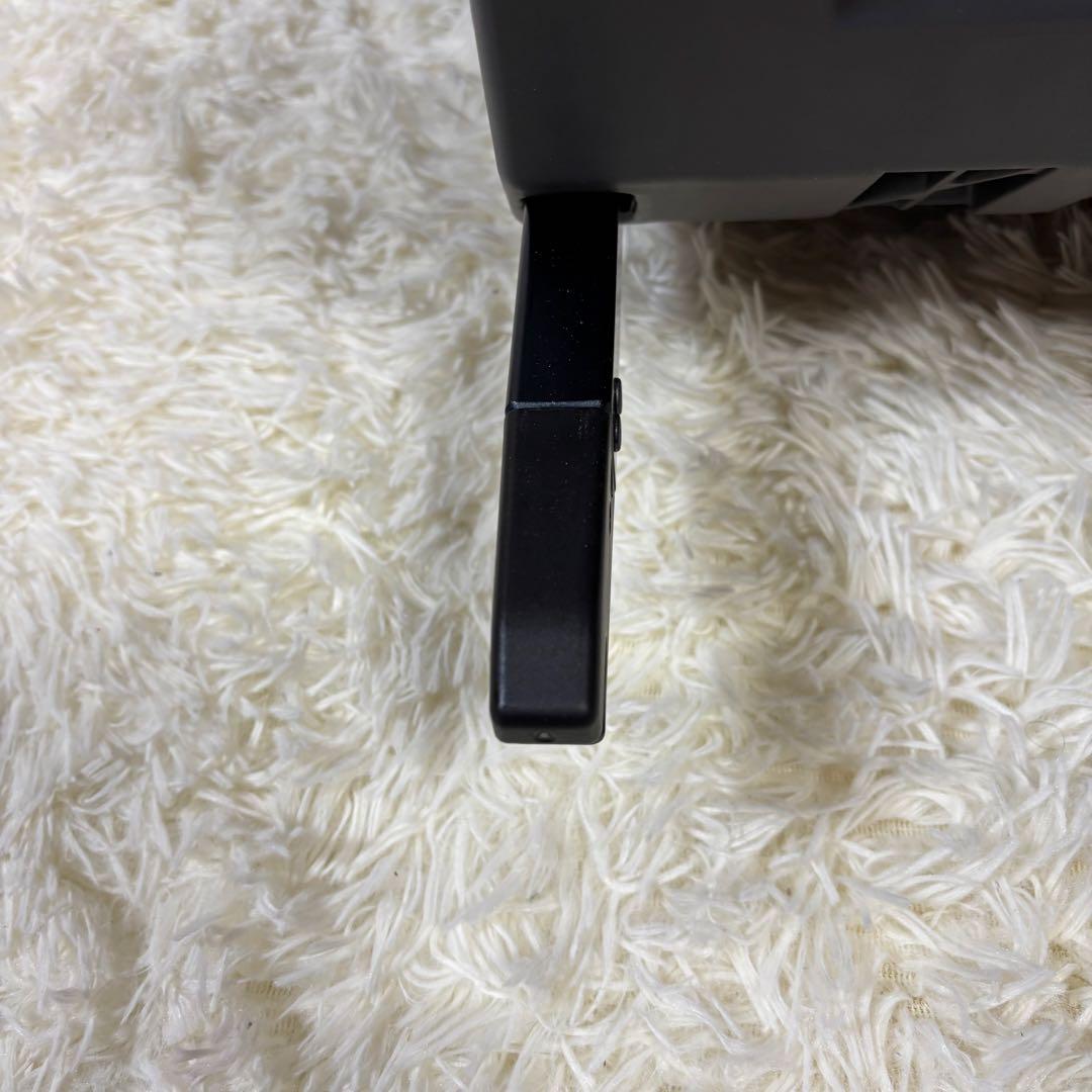 美品　Combi コンビ THE S ISOFIX エッグショック　ダークグレー