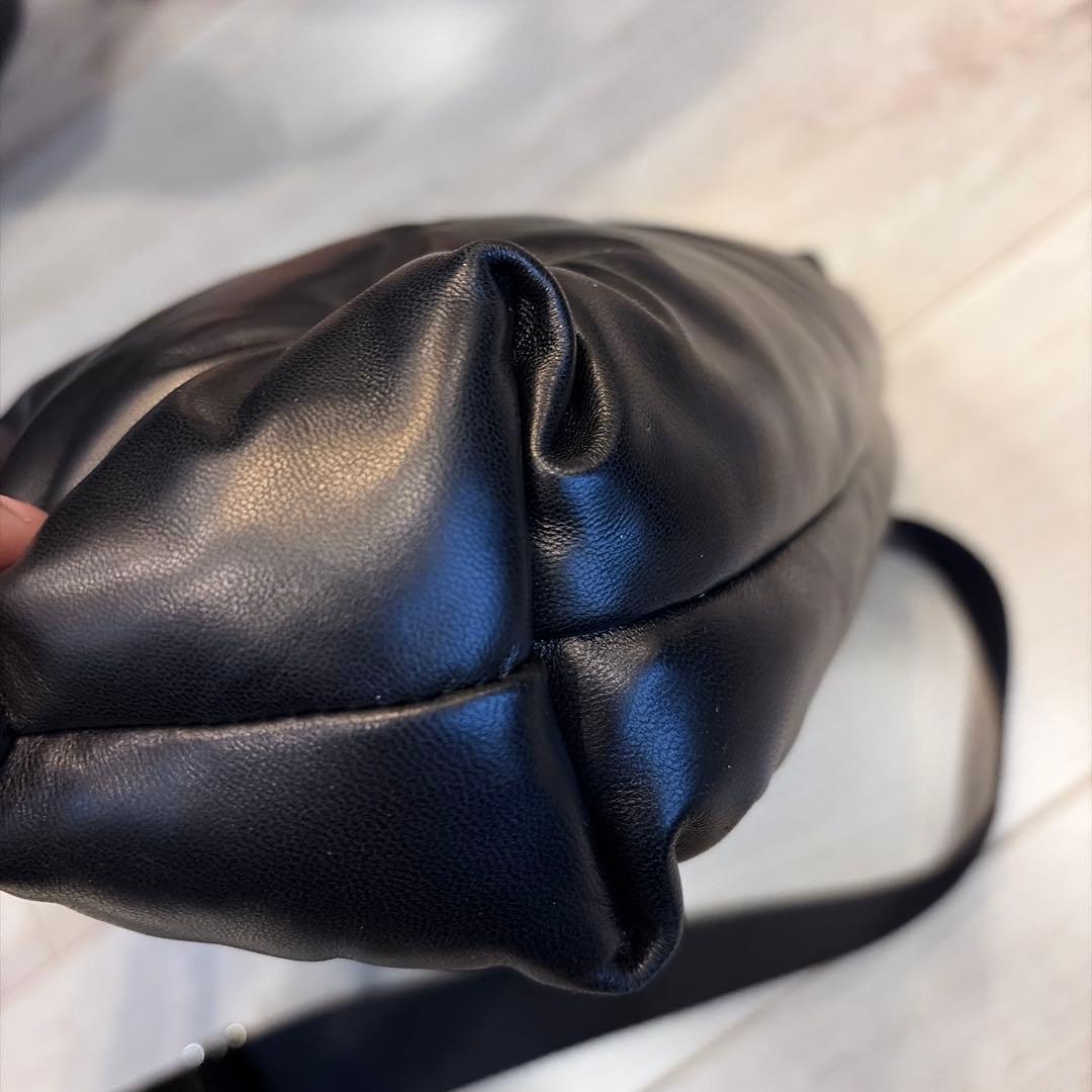 こ*ぎ様 Maison Margiela ブラック ショルダーバッグ ラムスラム