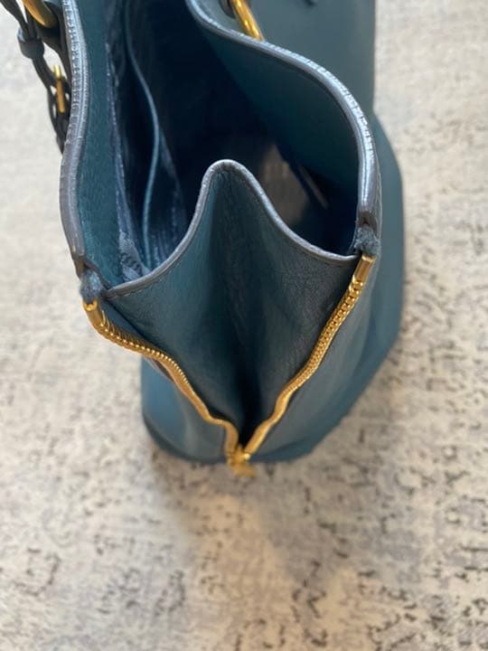 PRADA プラダ サフィアーノ