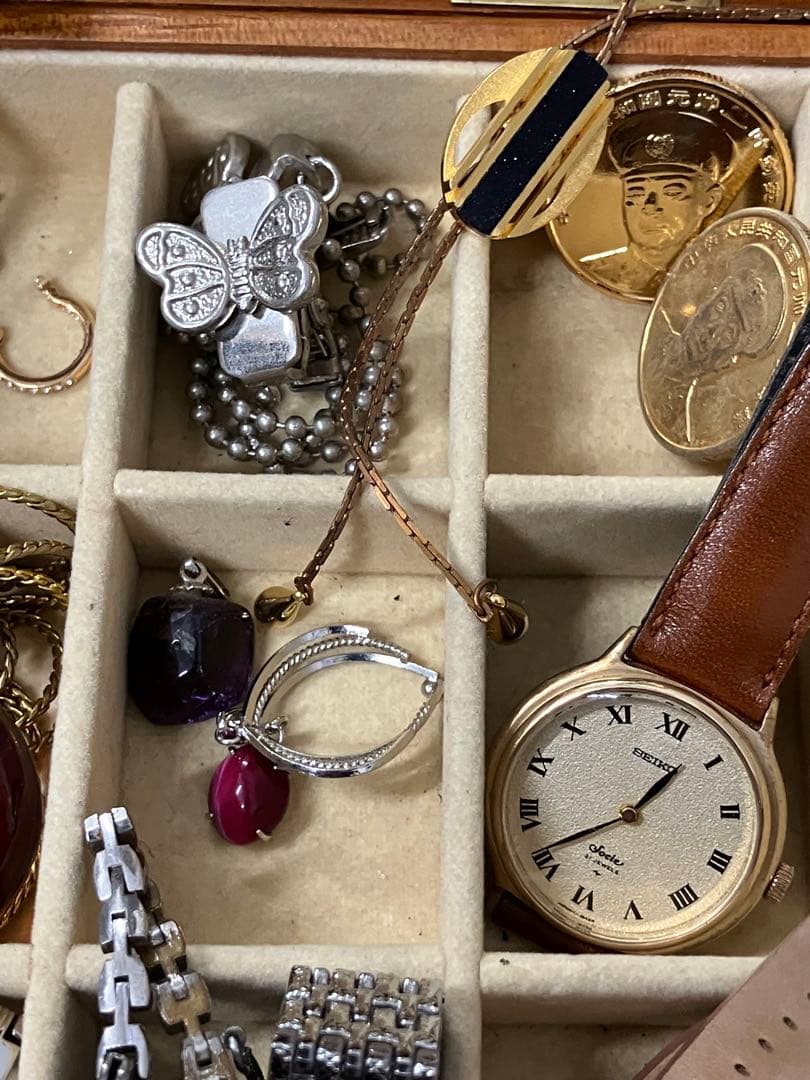 遺品整理 指輪 ネックレス イヤリング 腕時計　タイピン　金盃