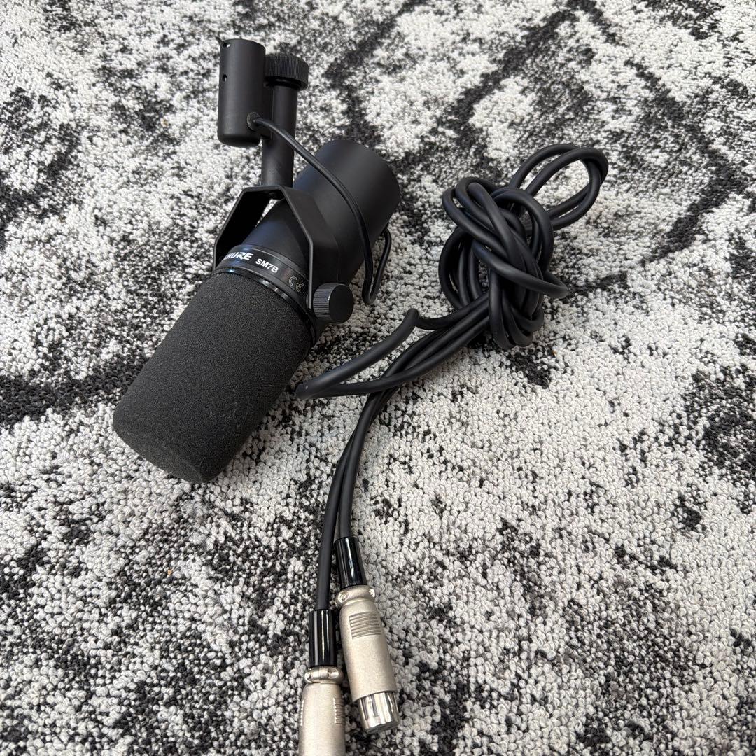 SHURE SM7B ダイナミックマイク【送料無料】