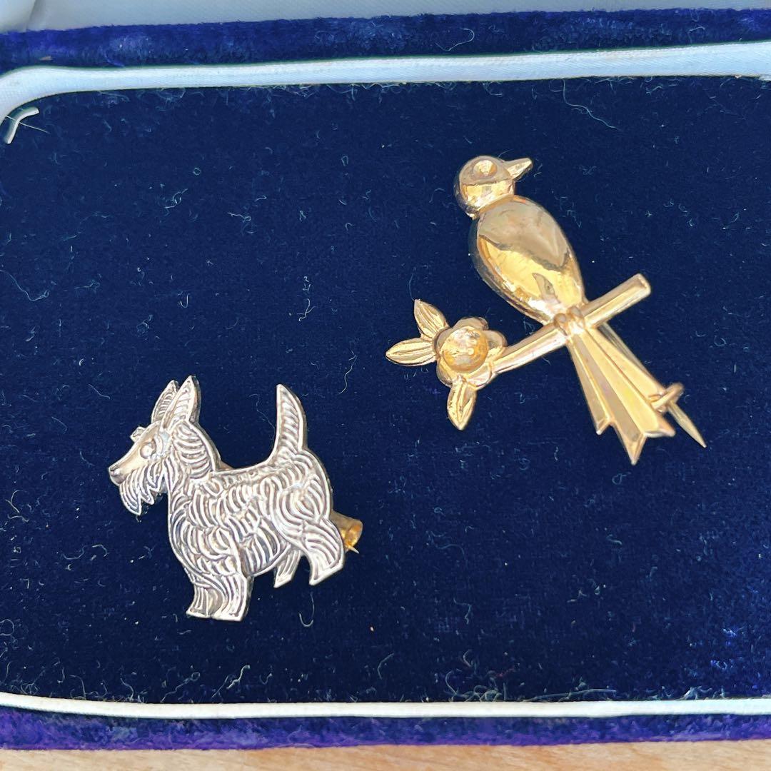 小さな鳥とワンコのブローチのセット