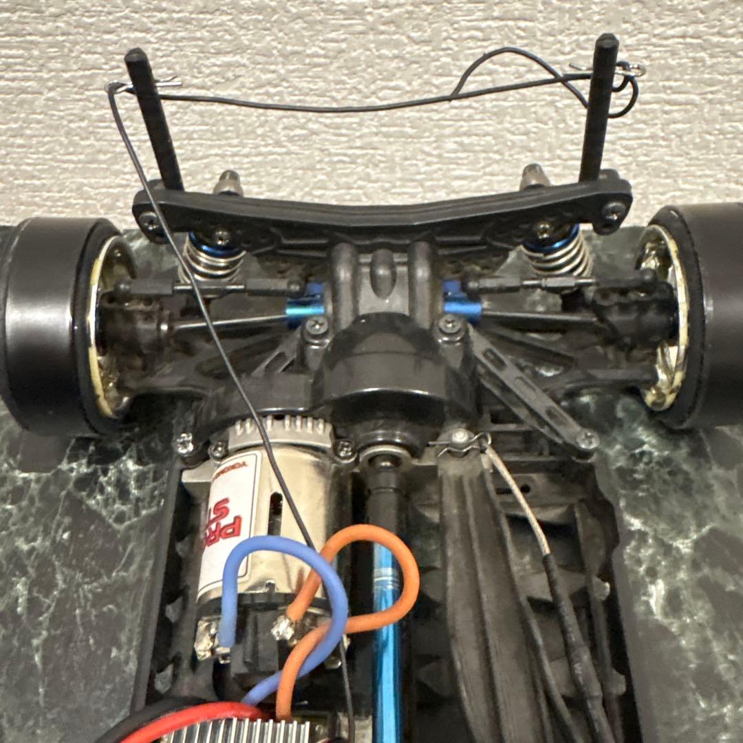 ヨコモ1/10ドリフトラジコン