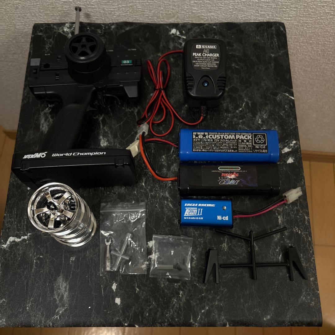 ヨコモ1/10ドリフトラジコン