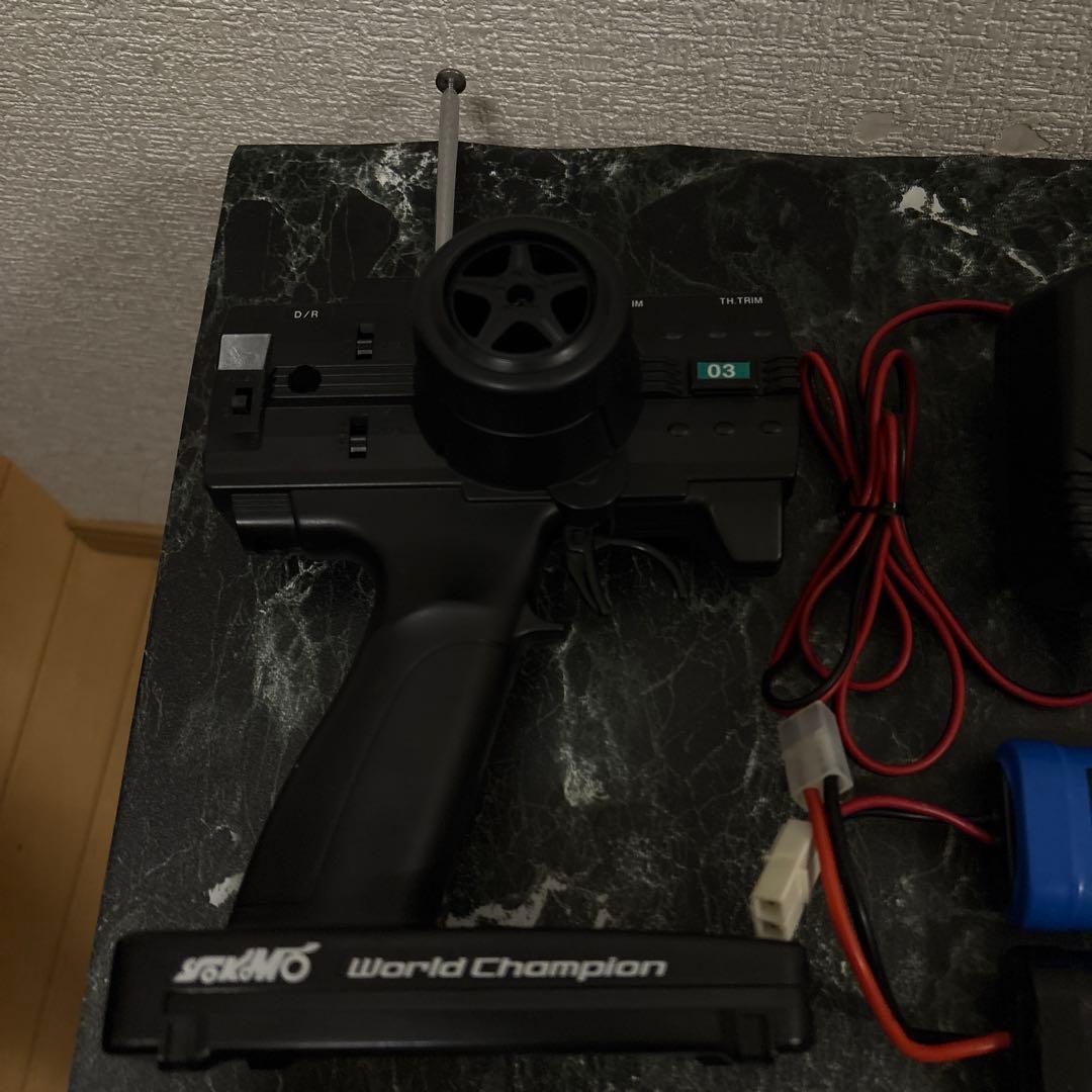 ヨコモ1/10ドリフトラジコン