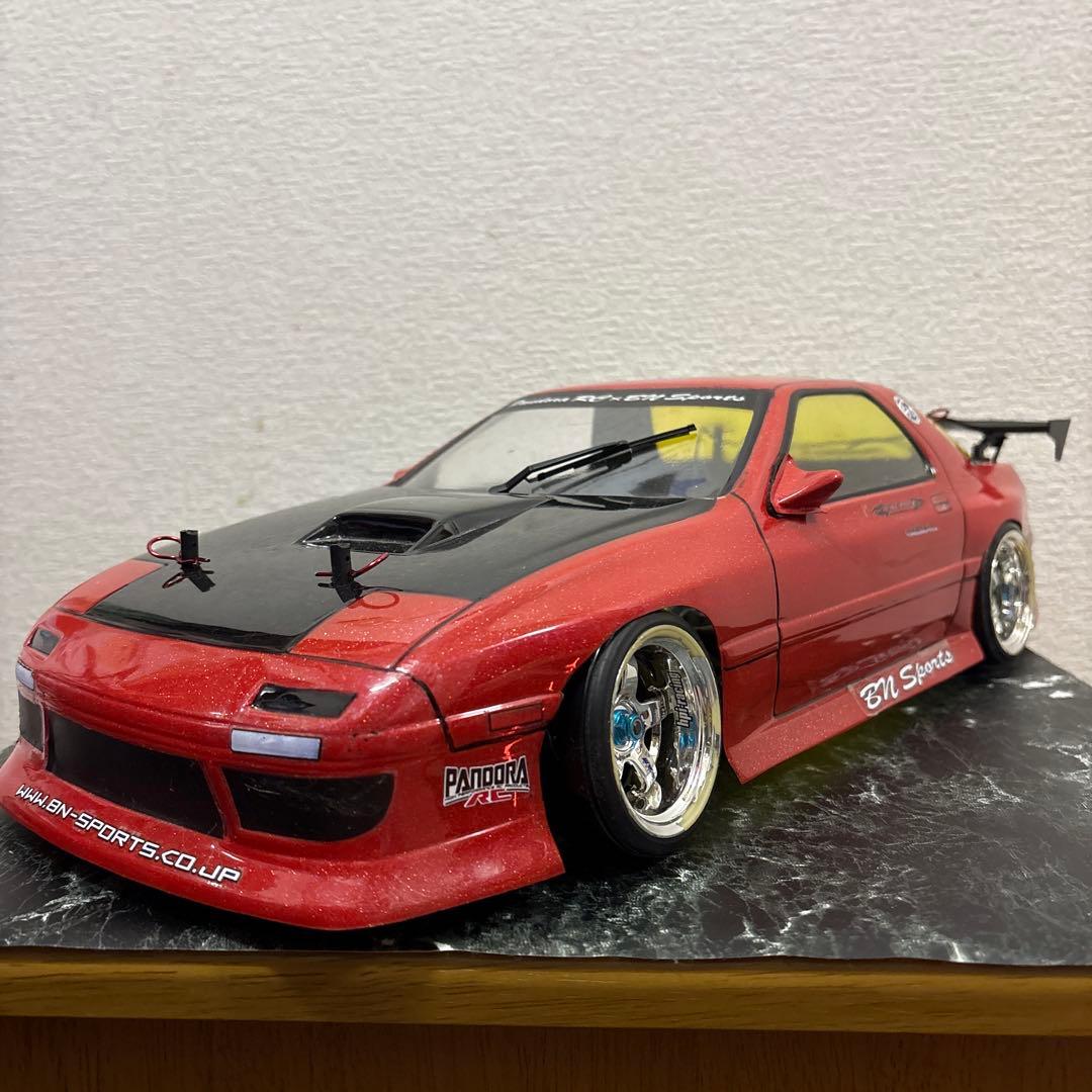 ヨコモ1/10ドリフトラジコン