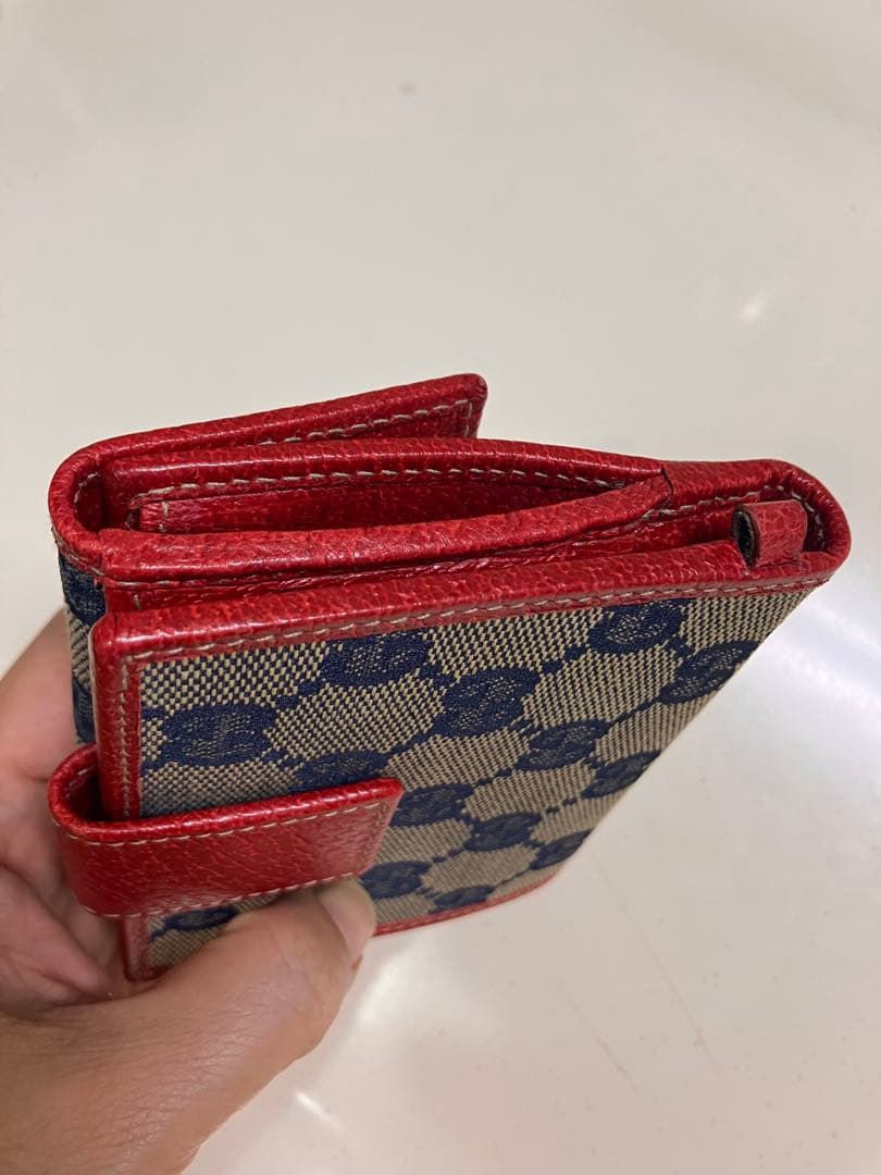 グッチ折り財布