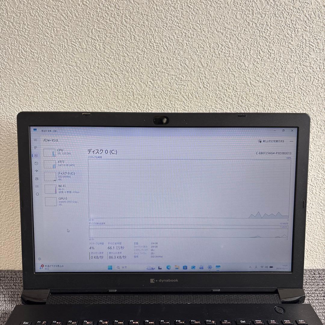 東芝dynabook BJ65/FS i3-10110U メモリ8GB AC付き