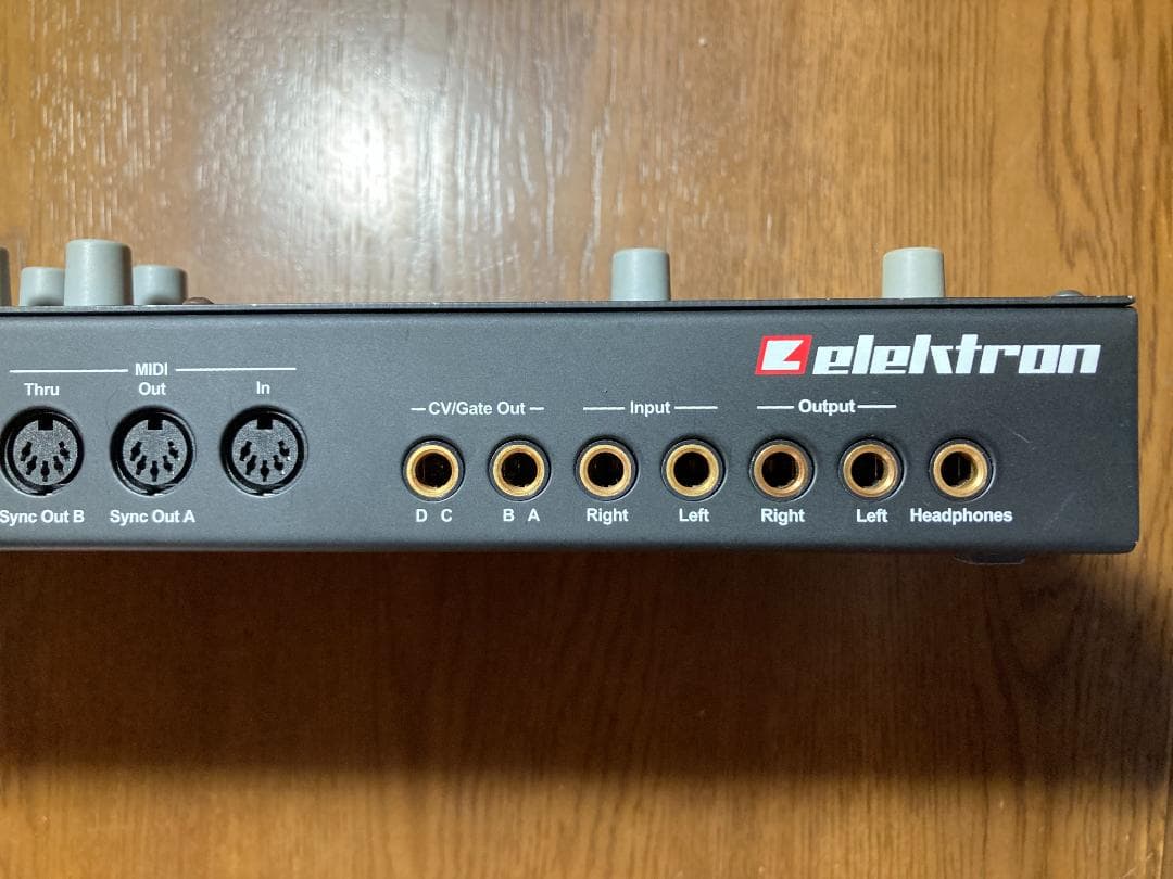 Elektron エレクトロンAnalog four 【難あり】