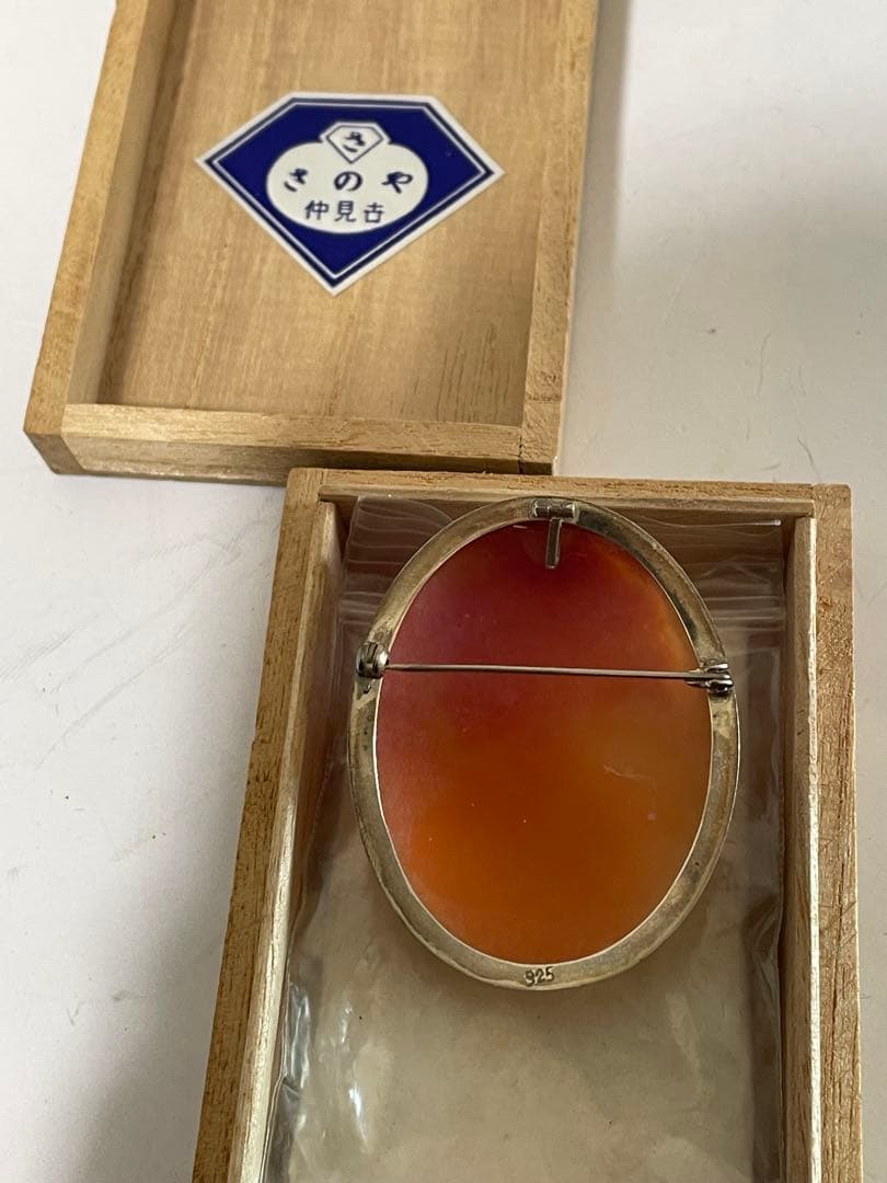 カメオ　ペンダントトップ　ブローチ　925銀