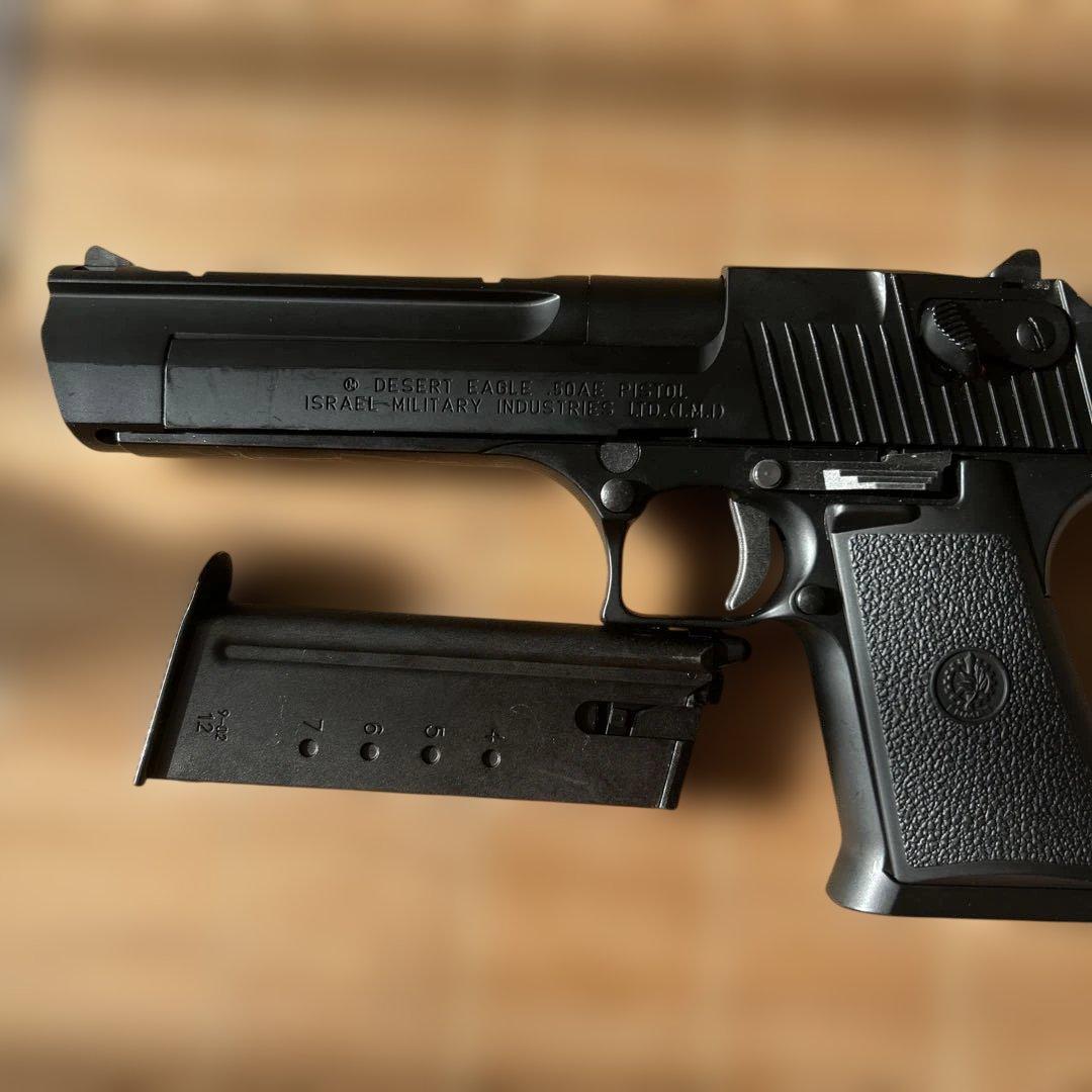 ガスガン ブラック