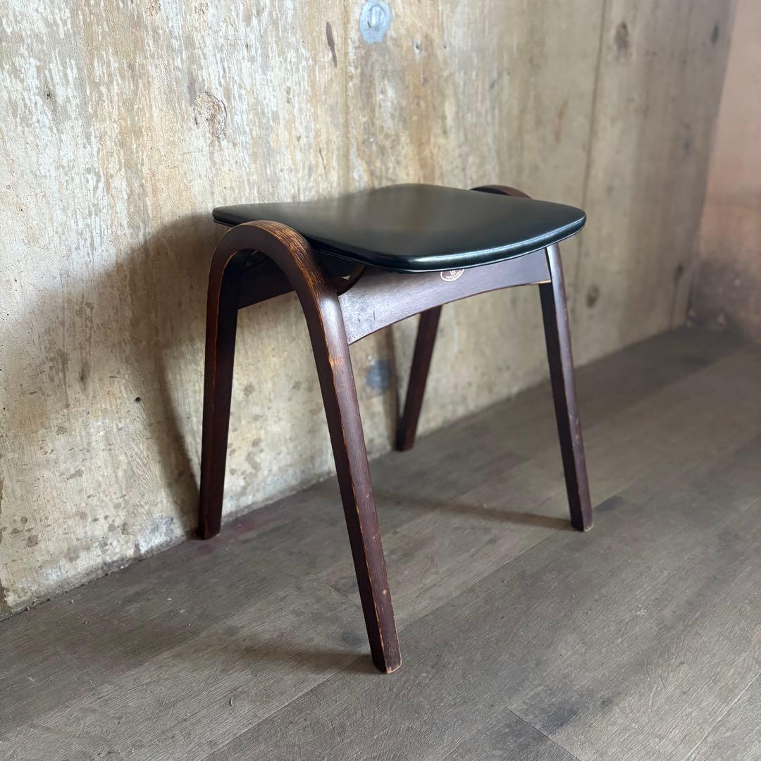 秋田木工　スタッキングスツール　ブラック　剣持勇　曲木