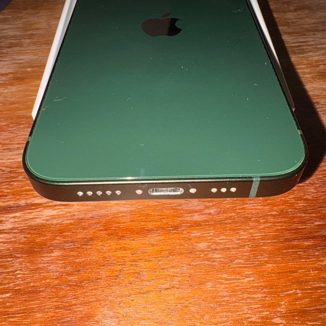 【simロック解除済】Apple iPhone 13 グリーン 本体