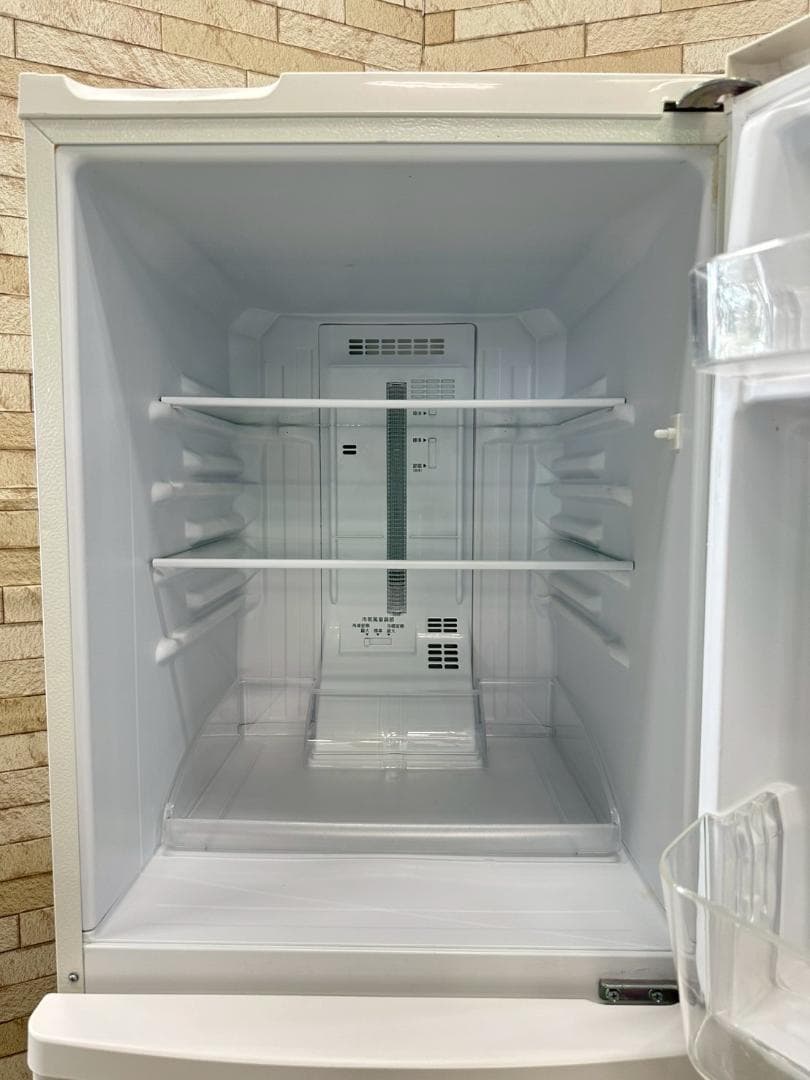 大阪送料無料★3か月保障★冷蔵庫★2019年★NR-B14BW-W★IR-645