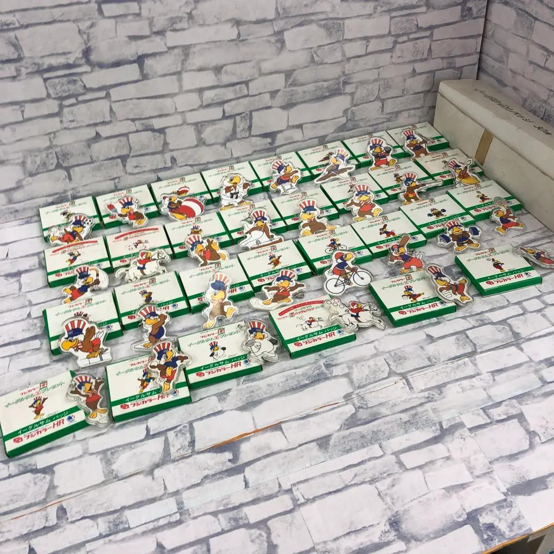 M4391 イーグルサムバッジ まとめ売り ロサンゼルスオリンピック 記念バッジ