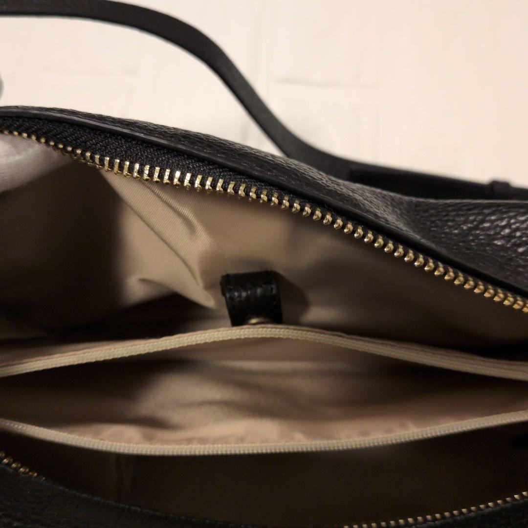 【美品】千秋プロデュースショルダーバッグ（黒）