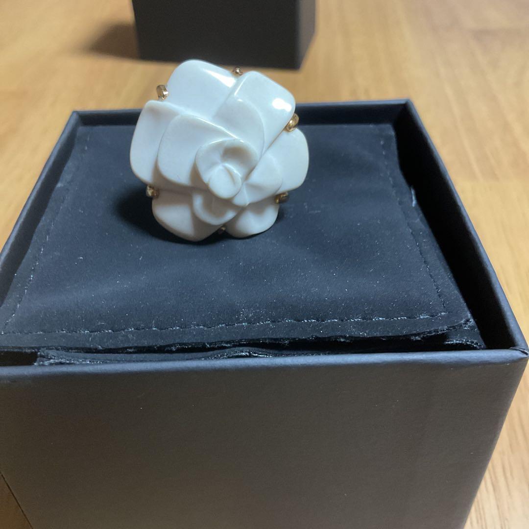 シャネル⭐︎CHANEL⭐︎カルセドニー　カメリア　リング　カショロン