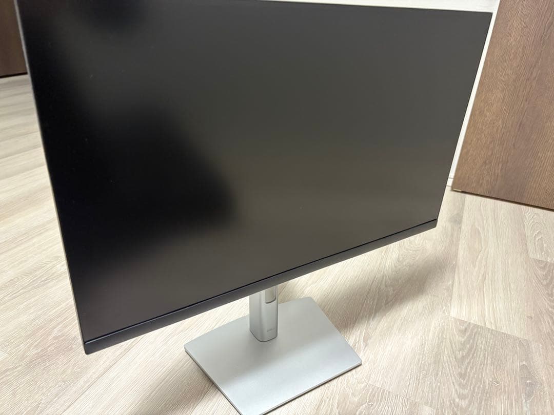 DELL P2423DE ディスプレイ