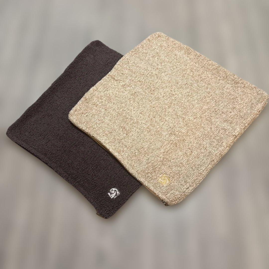 カシウエア　クッションカバー2枚セット