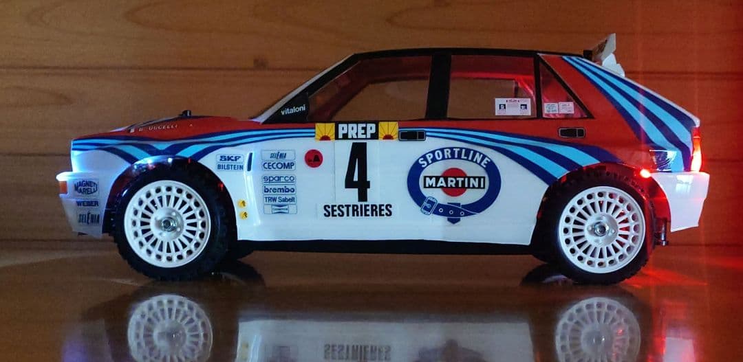 田宮RCランチアデルタインテグラーレLEDライト付＆プロポバッテリ…完成品セット